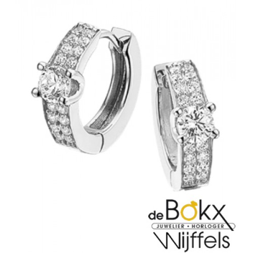 Oorringen zilver met veel zirkonia steentjes - 53549 Oorringen zilver met veel zirkonia steentjes - 53549
