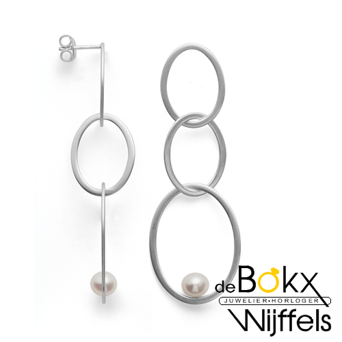 zilveren oorstekers lang met parel van Bastian inverun 6,2cm - 58436 zilveren oorstekers lang met parel van Bastian inverun 6,2cm - 58436