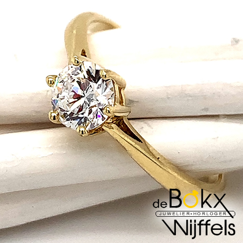 Damesringen geelgoud met zirkonia maat 59 - 54846 Damesringen geelgoud met zirkonia maat 59 - 54846
