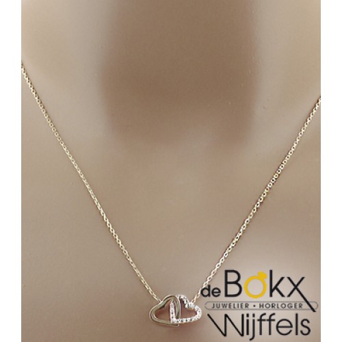 Geelgoud colliers met hartjes en zirkonia steentjes - 55728 Geelgoud colliers met hartjes en zirkonia steentjes - 55728