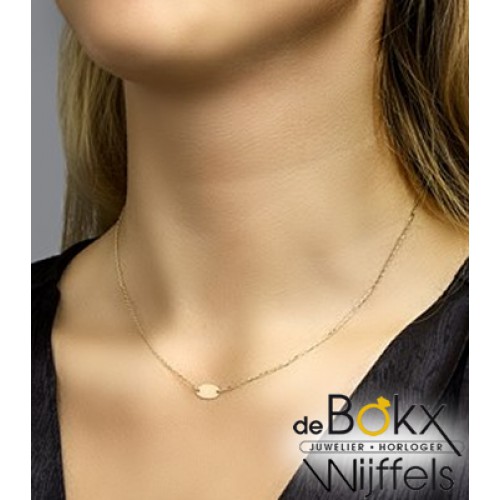 Geel gouden ketting met ovaal plaatje - 56812 Geel gouden ketting met ovaal plaatje - 56812