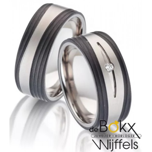 verfijnde en breede Titanium ring met carbon en diamant 57015 - 56207 verfijnde en breede Titanium ring met carbon en diamant 57015 - 56207