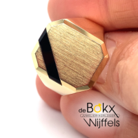 gouden herenring met onyx streep maat 61 - 51515 gouden herenring met onyx streep maat 61 - 51515