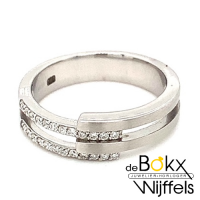 Diamanten ring in witgouden maat 53 - 51594 Diamanten ring in witgouden maat 53 - 51594