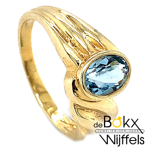 prachtige geel gouden ring met aqaumarijn in maat 55 - 51616