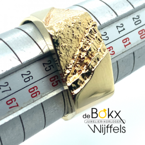 Robuuste ring goud maat 65 - 51649 Robuuste ring goud maat 65 - 51649