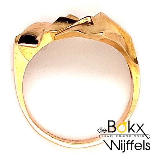 Leesbaarheid Evaluatie pit Ringen - Gouden lapponia ring met als naam Valeriana in maat 57 en heeft een breedte van 16mm. Deze ring is een kunstwerk voor je hand! <a href="https://www.juwelier-debokxwijffels.nl/image/2021%20Ringmaat%20bepalen.pdf" target="blank&qu Leesbaarheid Evaluatie pit Ringen - Gouden lapponia ring met als naam Valeriana in maat 57 en heeft een breedte van 16mm. Deze ring is een kunstwerk voor je hand! <a href="https://www.juwelier-debokxwijffels.nl/image/2021%20Ringmaat%20bepalen.pdf" target="blank&qu