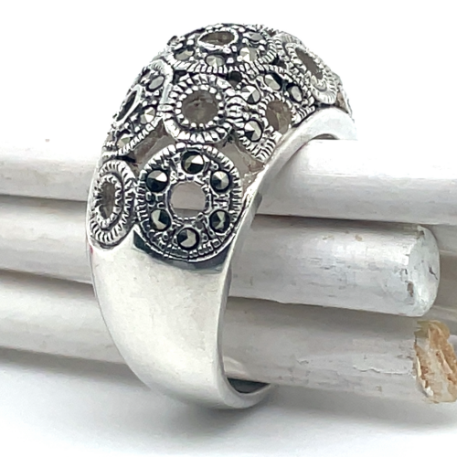 bolle zilveren ring met cirkels en marquesiet steentjes maat 52 - 51821