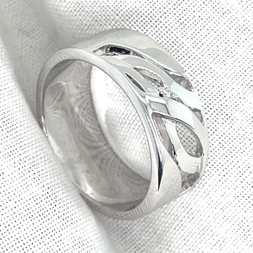 brede zilveren ring met diamantje maat 55 - 51908