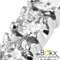 Memoire ring met 3 diamant in witgoud maat 53 - 52542