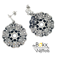 oorhangers staal met cirkels kristal steentjes en zwarte accenten - 52386 oorhangers staal met cirkels kristal steentjes en zwarte accenten - 52386