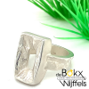robust bewerkte ring met rechthoek maat 58 - 52673 robust bewerkte ring met rechthoek maat 58 - 52673