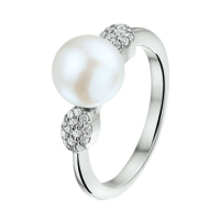 zilveren ring met zirkonia steentjes en een zoetwaterparel maat 52 - 53049