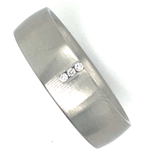 Stalen ring met 3 diamanten in maat 54 - 53310 Stalen ring met 3 diamanten in maat 54 - 53310