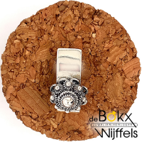 Zeeuwse knoop hanger met dutch button van 10mm - 53975 Zeeuwse knoop hanger met dutch button van 10mm - 53975