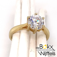 Geelgoud damesringen met zirkonia maat 55 - 54502 Geelgoud damesringen met zirkonia maat 55 - 54502