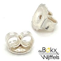 2 stuks Grotere zilveren sluitingen / achterkantjes voor oorknoppen 7mm - 54795 2 stuks Grotere zilveren sluitingen / achterkantjes voor oorknoppen 7mm - 54795