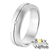 Amorio Trouwring zilver A302 met diamant - 55459 Amorio Trouwring zilver A302 met diamant - 55459