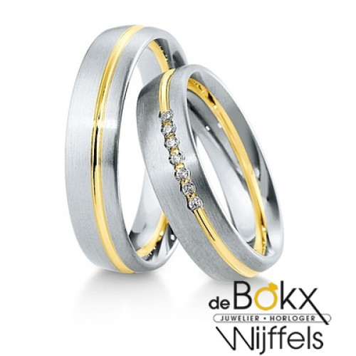 Bicolor geel- en witgouden trouwringen met diamant van Breuning - 55417