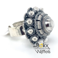 zeeuwse knoop ring in zilver met groote knoop maat 51/16,5 - 57442 zeeuwse knoop ring in zilver met groote knoop maat 51/16,5 - 57442
