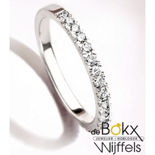 Witgouden memoire ring met 0.26crt diamant maat 54 - 56147 Witgouden memoire ring met 0.26crt diamant maat 54 - 56147