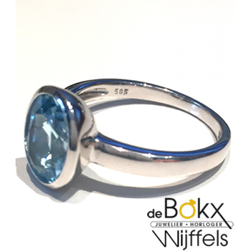 Witgoud damesringen met topaas maat 57 - 55750 Witgoud damesringen met topaas maat 57 - 55750