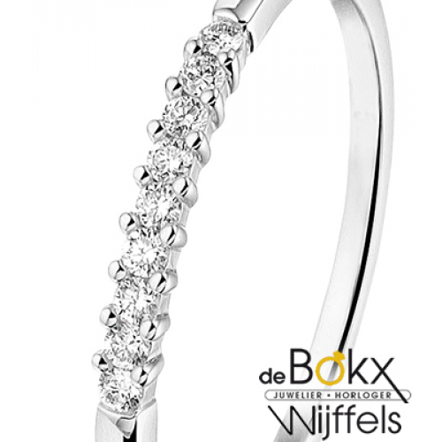 Witgoud damesring met diamant maat 53 - 56814 Witgoud damesring met diamant maat 53 - 56814