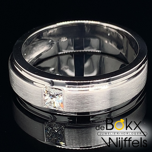 Witgouden ring met diamant maat 60 - 57748 Witgouden ring met diamant maat 60 - 57748