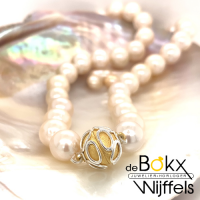 Zoet waterparel ketting met magneet sluiting goud kleurig 49cm - 58158 Zoet waterparel ketting met magneet sluiting goud kleurig 49cm - 58158