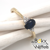 Gouden ring met diamant en saffier maat 53 - 58184 Gouden ring met diamant en saffier maat 53 - 58184