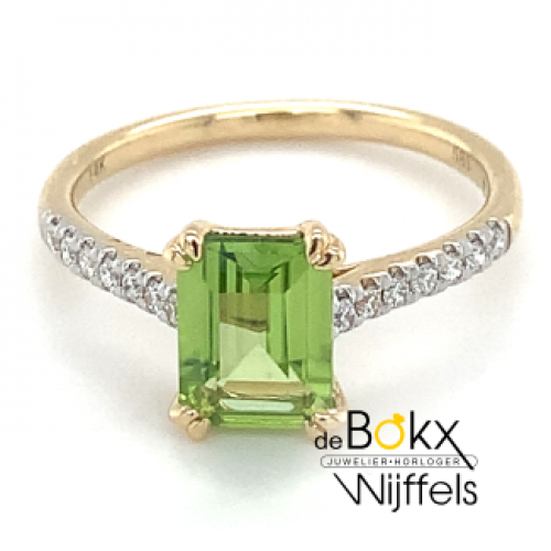 gouden ring met diamant en groene rechthoekige peridoot maat 55 - 600415