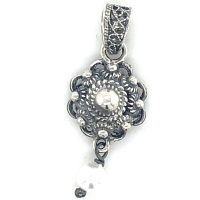 zeeuwse knoop hanger 10mm met pareltje eronder - 600710