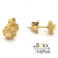 zeeuwse knoop oorknoppen 6mm goud kleurig - 600712 zeeuwse knoop oorknoppen 6mm goud kleurig - 600712