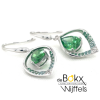 Oorhangers Lotus zilver met groene stenen - 600813 Oorhangers Lotus zilver met groene stenen - 600813