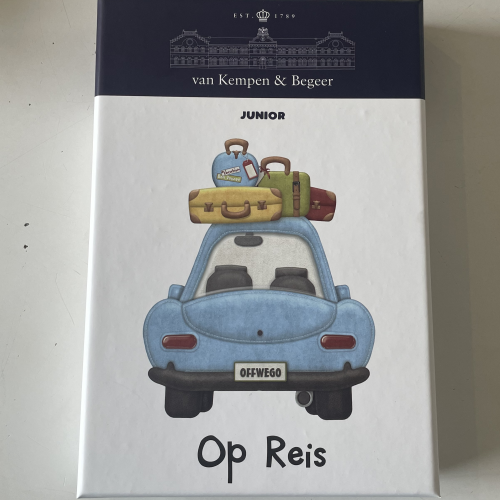 kinderbestek op reis 4 delig set met als afbeelding een vliegtuig, auto, trein en boot. - 600949 kinderbestek op reis 4 delig set met als afbeelding een vliegtuig, auto, trein en boot. - 600949