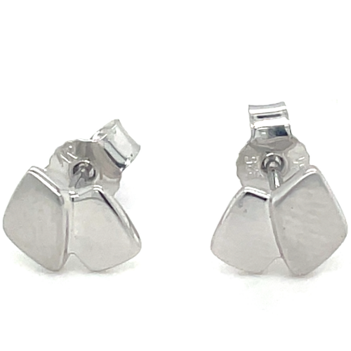 zilver oorknoppen met een glimmend en mat vlak - 601010 zilver oorknoppen met een glimmend en mat vlak - 601010