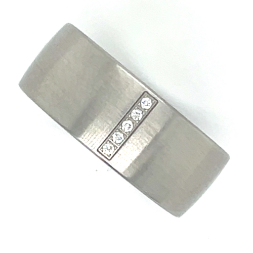 Stalen ring met 5 diamanten in maat 56 - 601235 Stalen ring met 5 diamanten in maat 56 - 601235