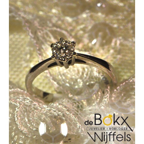 Verlovingsring Briljant shape wit gouden ring met diamant maat 53 - 54566 Verlovingsring Briljant shape wit gouden ring met diamant maat 53 - 54566